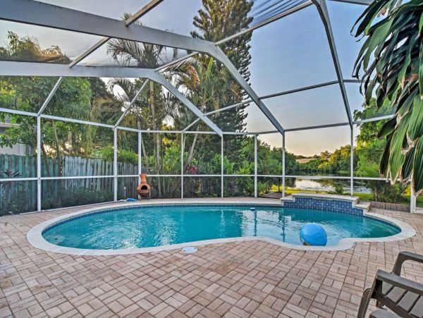 Largo Vacation Pool Home Five Bedroom