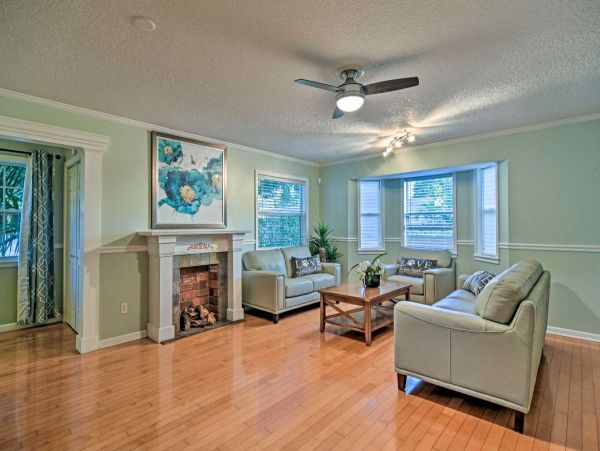 Largo Vacation Pool Home Five Bedroom