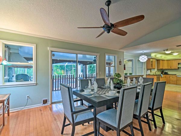 Largo Vacation Pool Home Five Bedroom