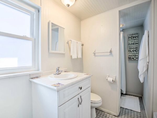 Indian Rocks Three Bedroom Walk to Beach Vacation Rental