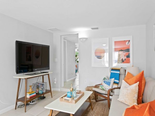 Indian Rocks Three Bedroom Walk to Beach Vacation Rental