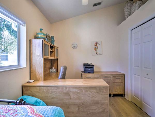 Indian Rocks Beach Home with 4 Bedroom & Private Pool