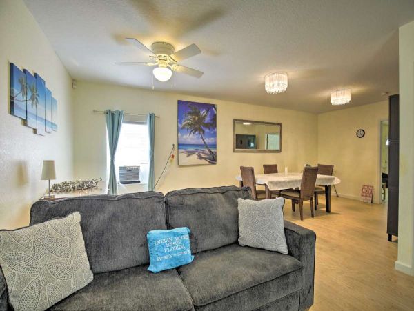 Indian Rocks Beach Home with 4 Bedroom & Private Pool