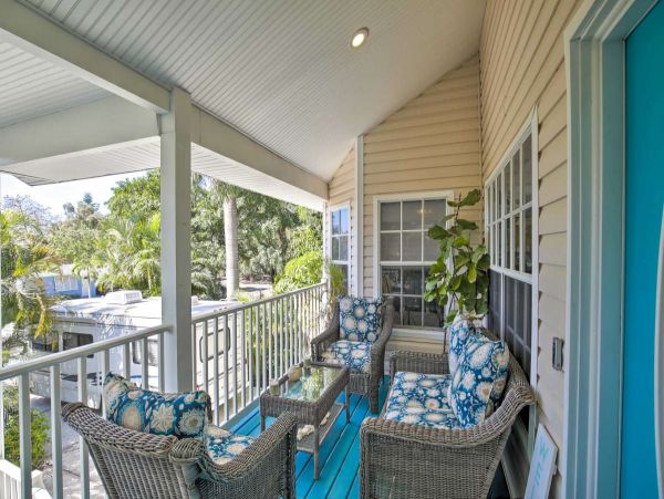 Indian Rocks Beach Home with 4 Bedroom & Private Pool
