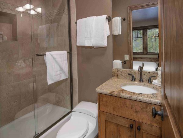 Charming 4 Bedroom Townhome in Beaver Creek