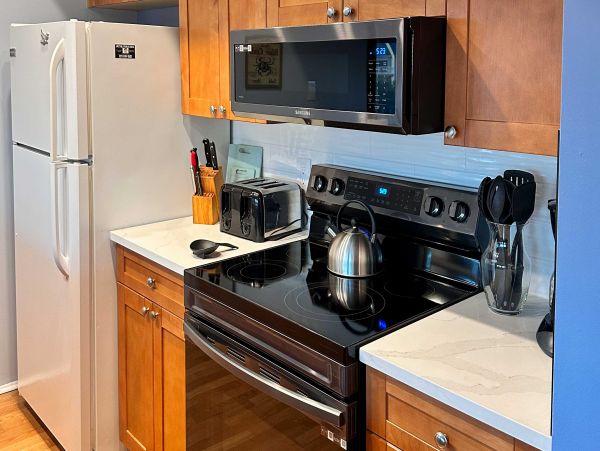 Sunny Indian Shores Condo Close to Beach