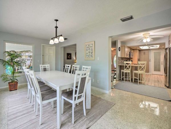 Three Bedroom Walk to Beach Vacation Rental in Largo