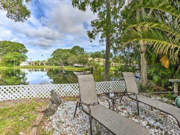 Three Bedroom Walk to Beach Vacation Rental in Largo