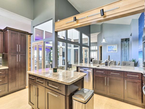 Indian Rocks 4,000 Sq ft of Luxury Living Space