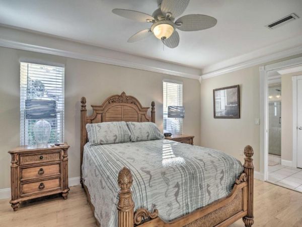 Seminole Vacation Home Three Bedroom