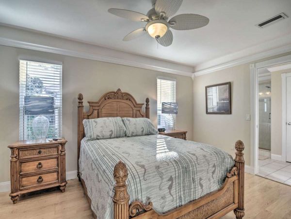 Seminole Vacation Home Three Bedroom