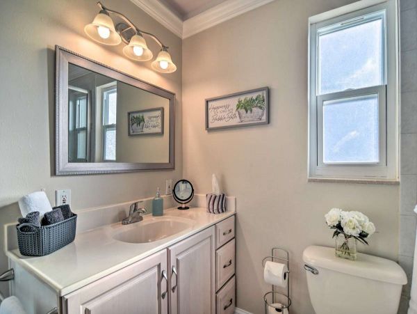 Seminole Vacation Home Three Bedroom