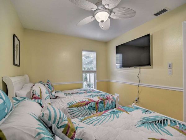 Seminole Vacation Home Three Bedroom