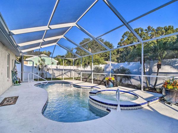 Seminole Vacation Home Three Bedroom