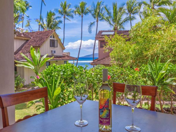 Lahaina Vacation Condo One Bedroom Ocean Views