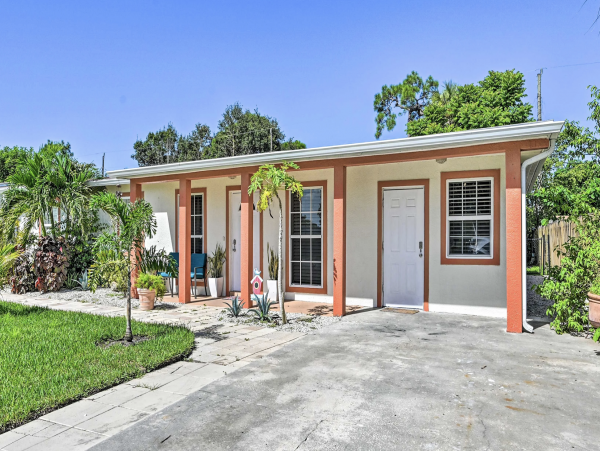 Naples Home 1032646