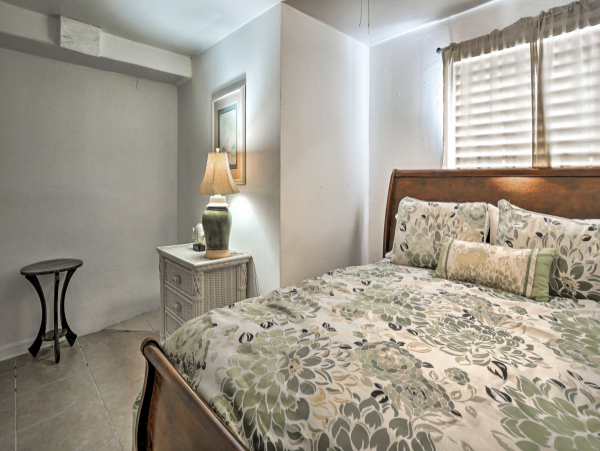 Naples Home 1032646