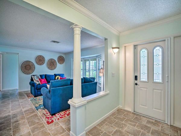 Charming 3 Bedroom Home in Naples Sleeps 7