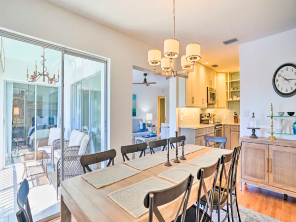 Three Bedroom Condo 4 miles to Beach
