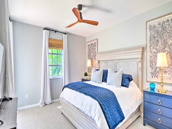 Three Bedroom Condo 4 miles to Beach