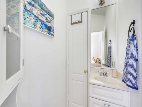Posh New Naples Vacation Home Wonderful Interior & Pool  Oasis