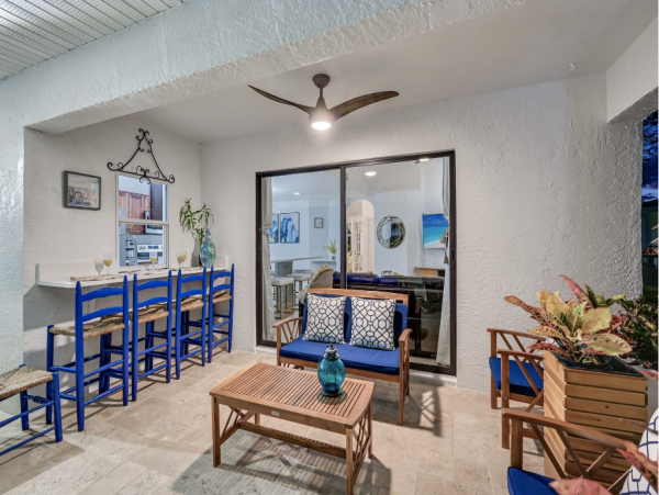 Posh New Naples Vacation Home Wonderful Interior & Pool  Oasis