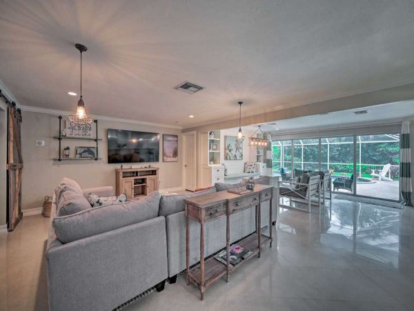 Naples Vacation Home Three Bedroom