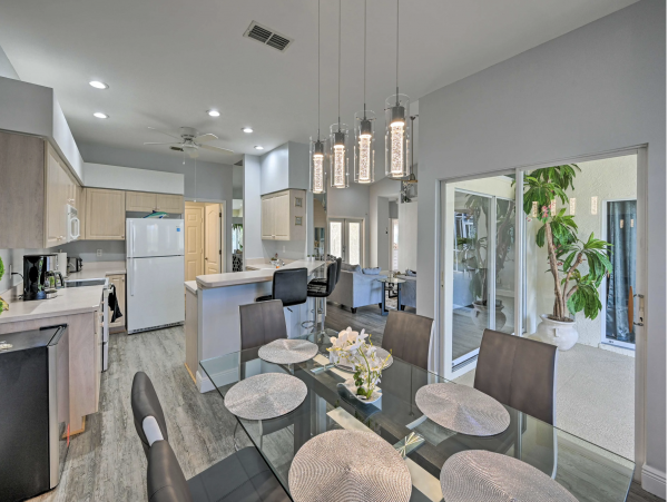 Perfect Coastal Retreat with 3 Bedrooms in Naples