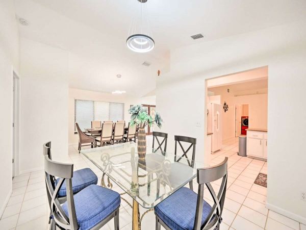 Naples Vacation Getaway with 5 Bedrooms & Private Pool