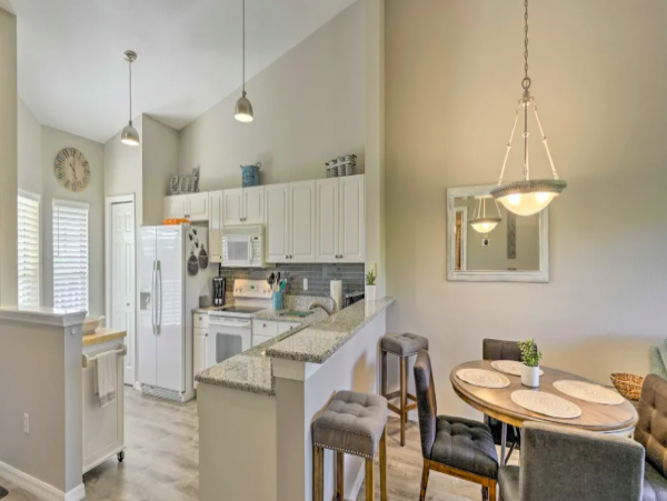 2 Bedroom Condo in Naples