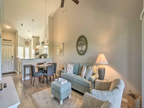 2 Bedroom Condo in Naples