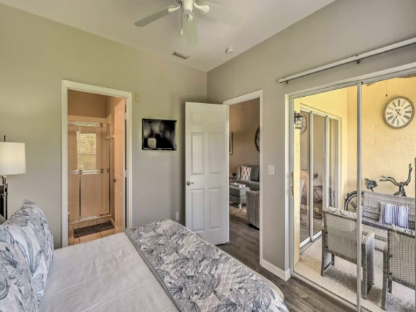 2 Bedroom Condo in Naples