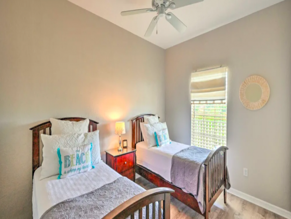 2 Bedroom Condo in Naples