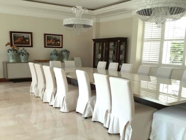 Gorgeous 8 Bedroom Home with Pool & Spa