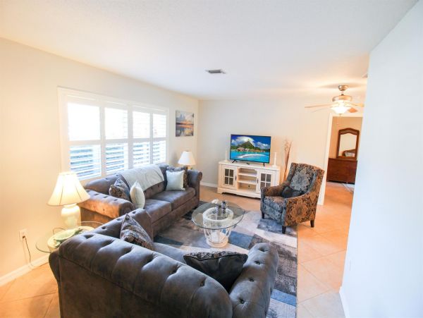 Charming Two Bedroom Vacation Home in Venice Sleeps 4