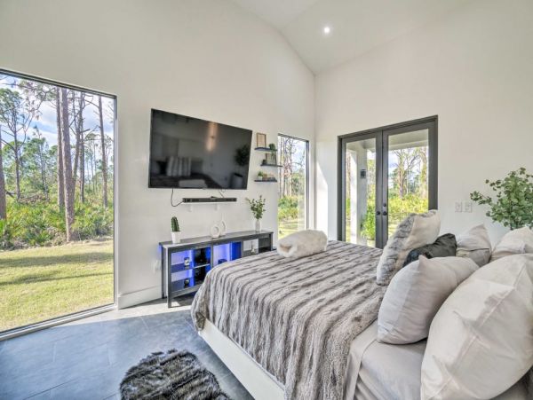Port Charlotte Vacation Home Three Bedroom