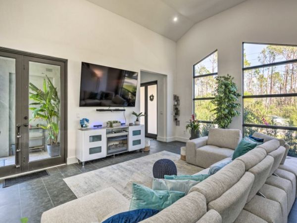 Port Charlotte Vacation Home Three Bedroom
