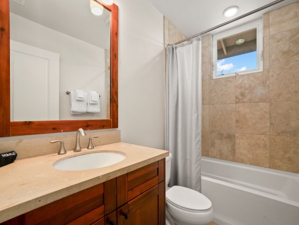 Poipu Vacation Rental with Mountain Views & Resort Amenities