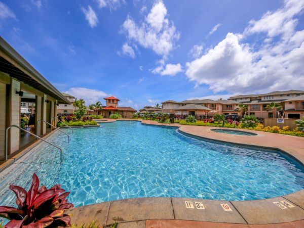 Poipu Luxury Vacation Rental Ground-Floor Kauai Vacation Villa with Resort Amenities