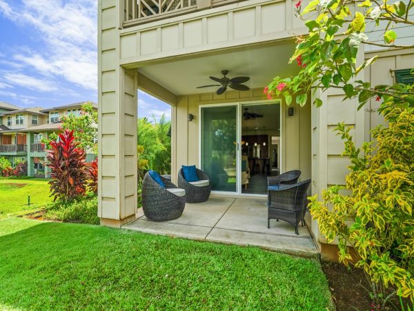 Poipu Luxury Vacation Rental Ground-Floor Kauai Vacation Villa with Resort Amenities
