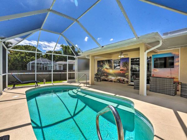 Charming 3 Bedroom Vacation Home Private Pool Fort Myers