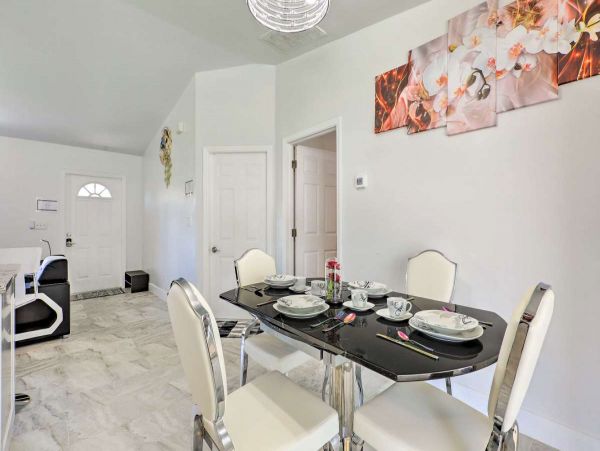 Charming 3 Bedroom Vacation Home Private Pool Fort Myers