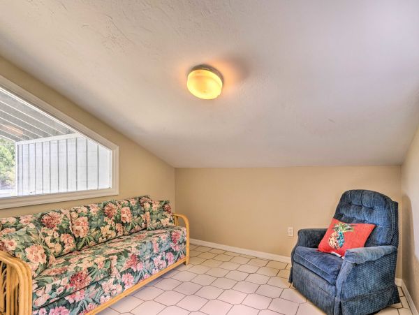 North Fort Myers Vacation Rental with 4 Bedroom & Canal Views