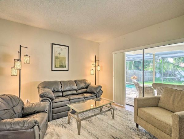 Fort Myers Vacation Home with Private Pool Sleeps 6