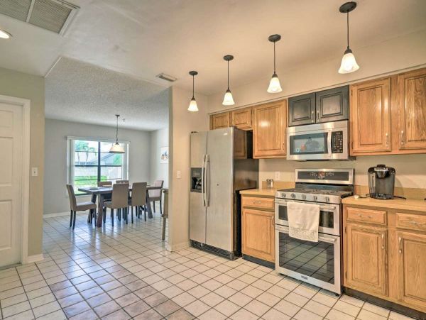 Fort Myers Vacation Home with Private Pool Sleeps 6