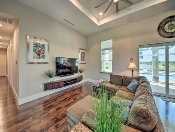 Fort Myers Home 1032794