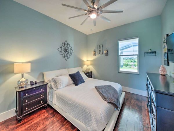 Fort Myers Home 1032794