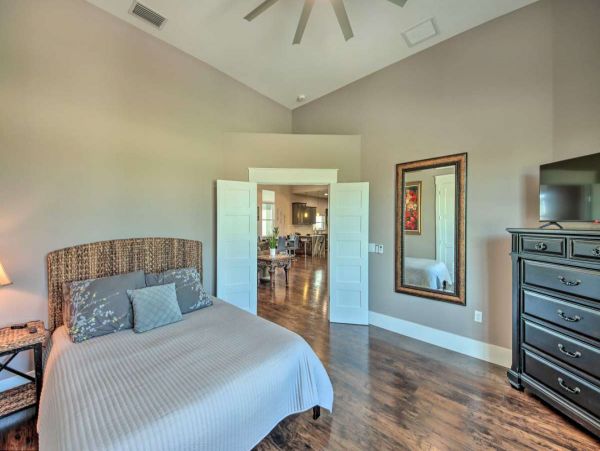 Fort Myers Home 1032794