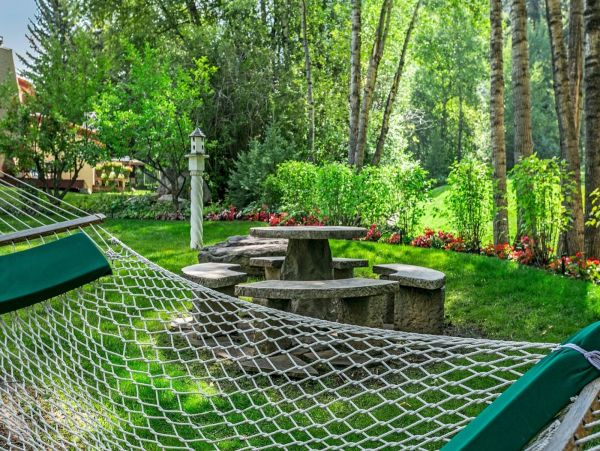 Mountain Views Avon Vacation Home Five Bedroom