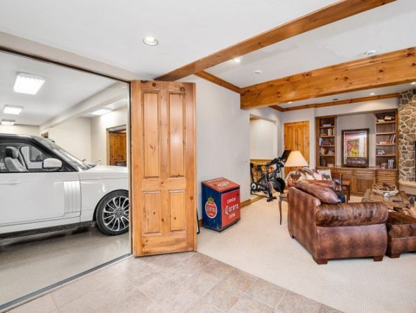 Avon Vacation Home Eight Bedroom